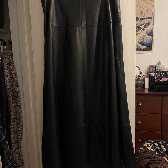 \id. Dresses & Skirts - Black Leather Maxi Skirt